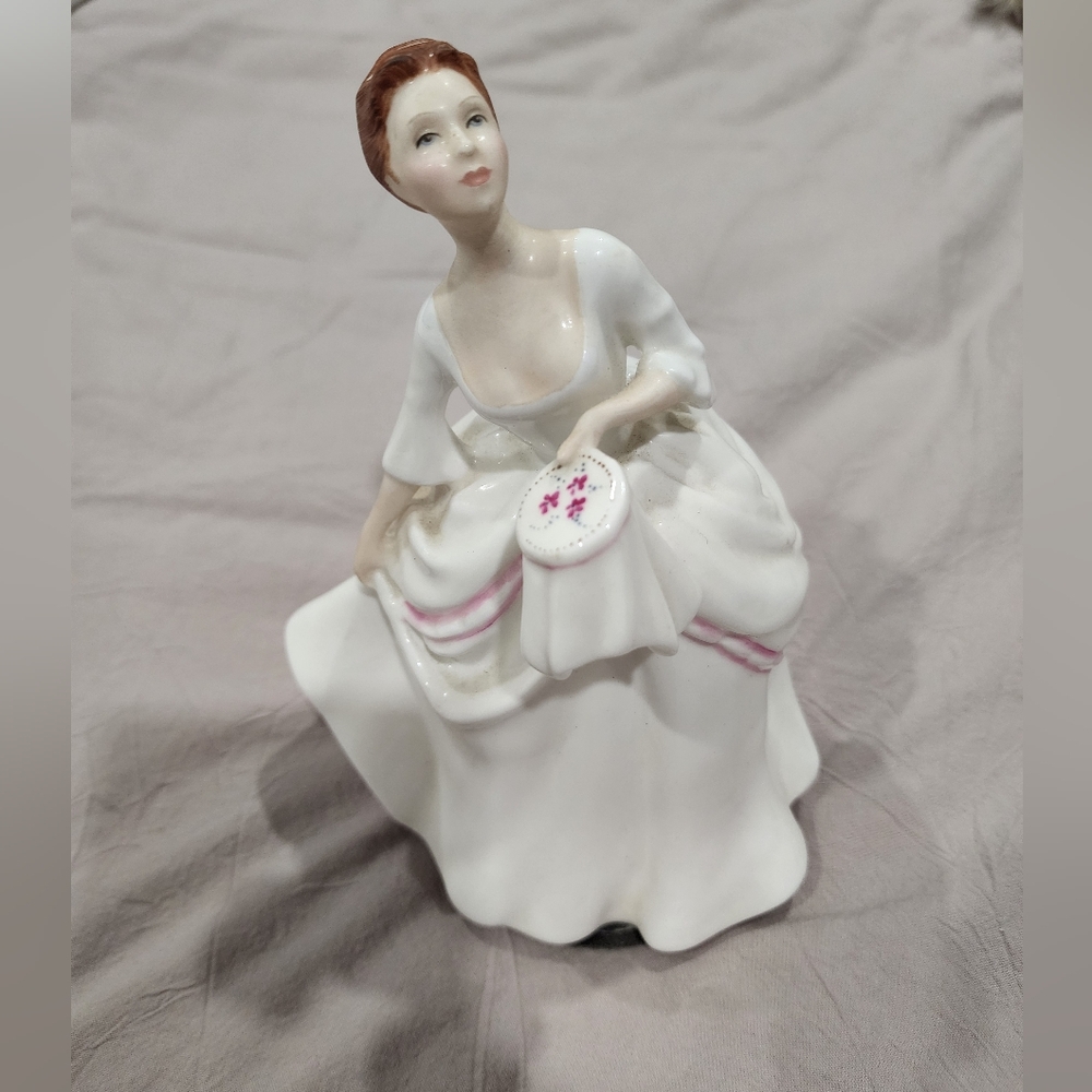 Vintage Bone China Royal Doulton Figurine " Carol" HN 2961